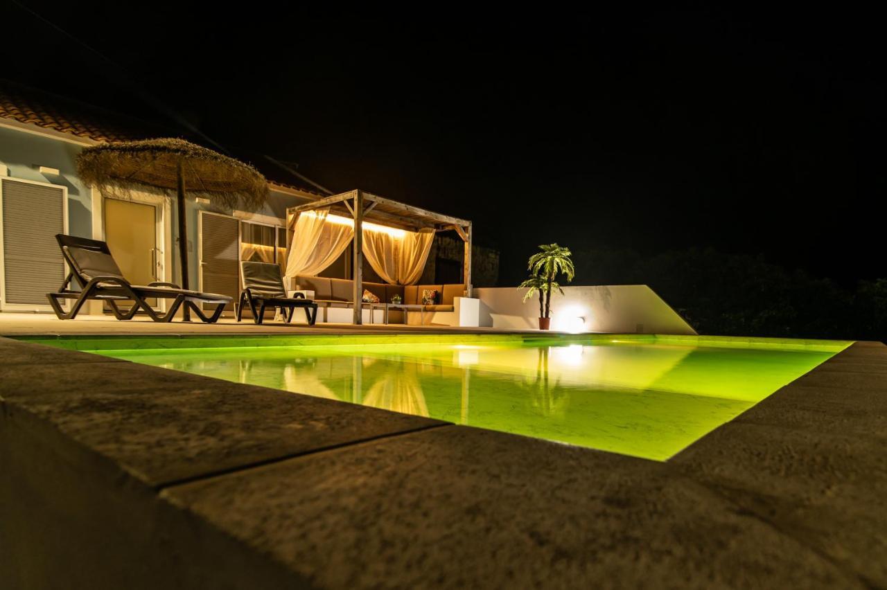 Вилла Casa Do Outeiro With Heated Pool 30C Повоасан Экстерьер фото